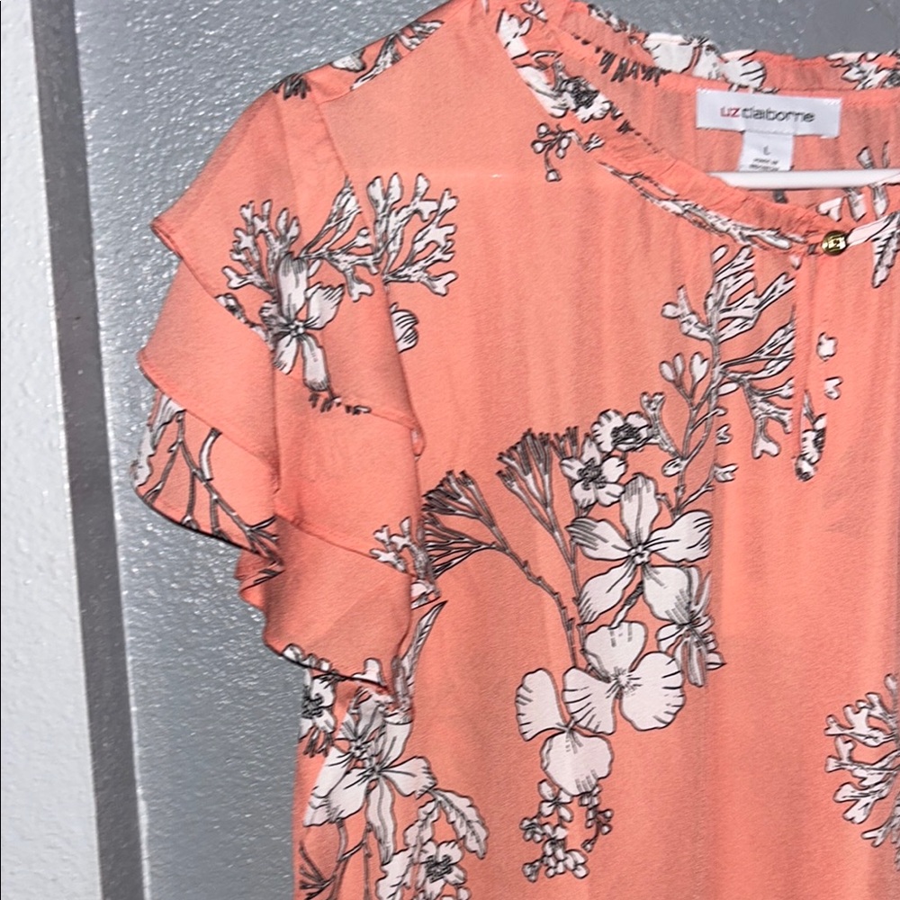 Liz Claiborne Pink Flutter Sleeve Ruffled Blouse - Picture 4 of 9